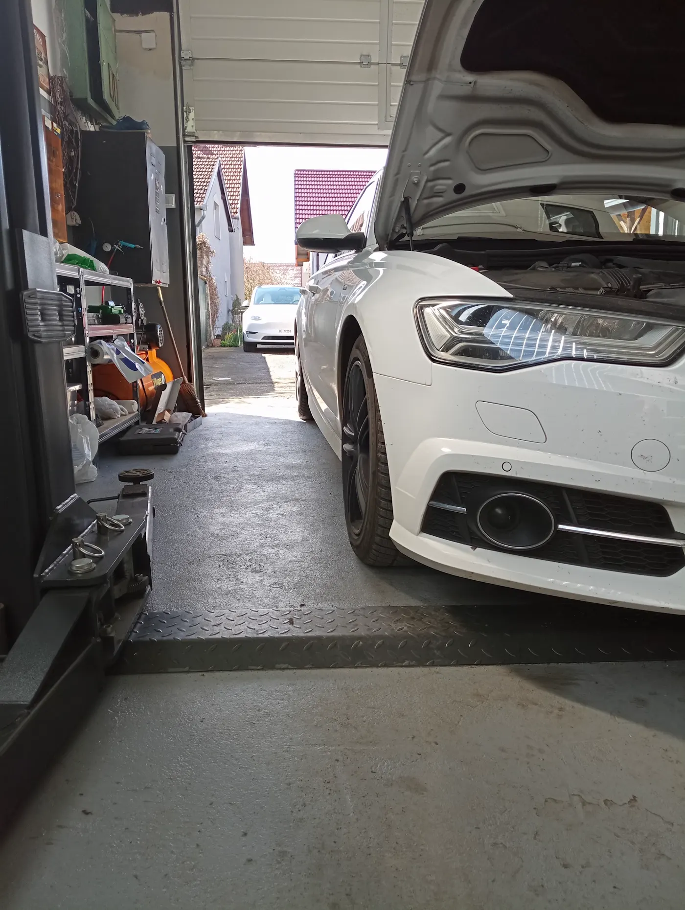 Autoservis/Car Service — fotografija 1